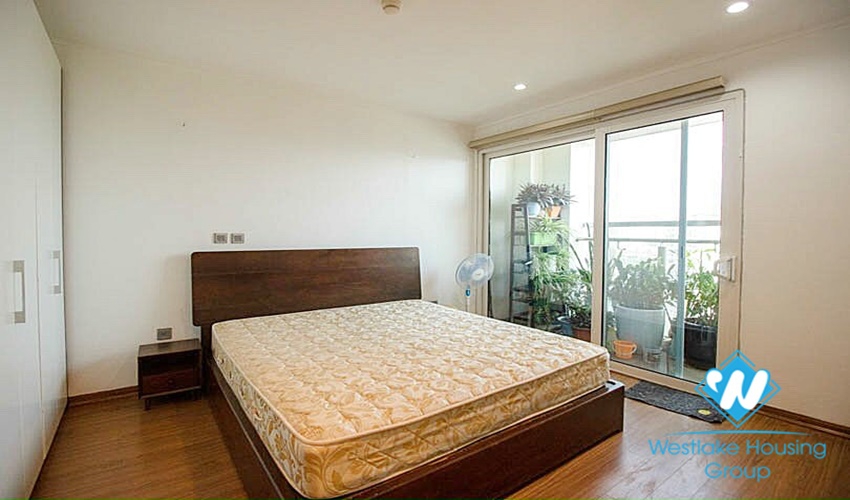 Fully furnished apartment high floor 2 bedrooms open kitchen only at L tower Ciputra